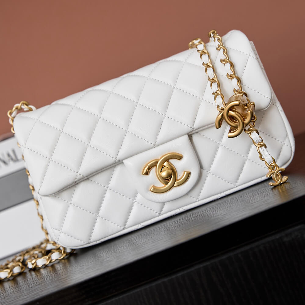 CHANEL Mini Flap Bag(HIGH-END GRADE)