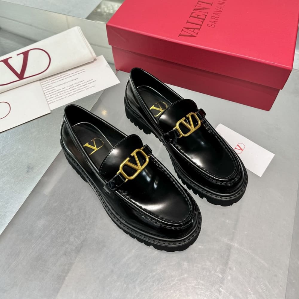 VALENTINO VLOGO SIGNATURE women s calfskin loafers